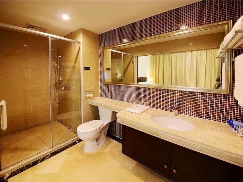 Shanhaiwan Holiday Hotel 阳江 外观 照片