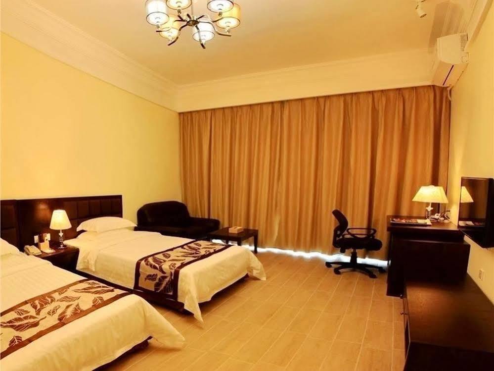 Shanhaiwan Holiday Hotel 阳江 外观 照片